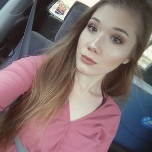 Meet your Posher, Deanna